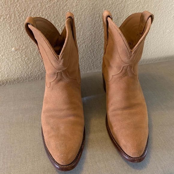 Tecovas Shoes - Tan cowboy booties